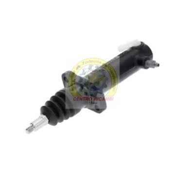 MASTER CYLINDER